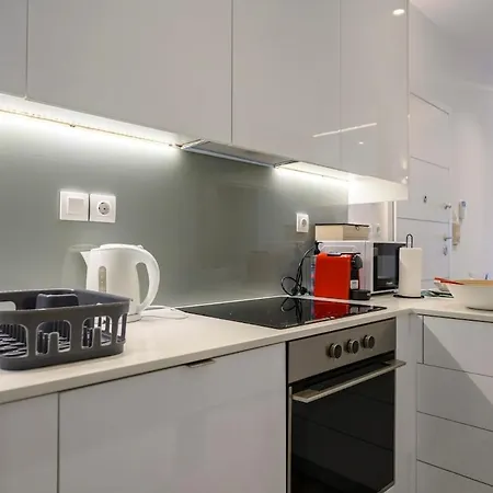 Icarus Minimal 2bedroom Bliss *